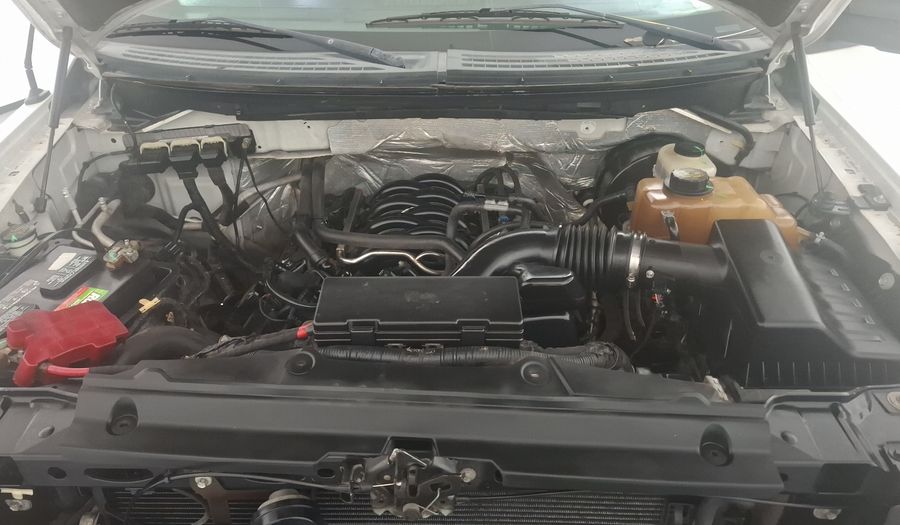 Ford F-150 5.0 XL SUP CAB 4X2 V8 AT Pickup 2013