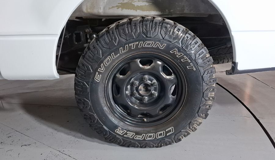 Ford F-150 5.0 XL SUP CAB 4X2 V8 AT Pickup 2013