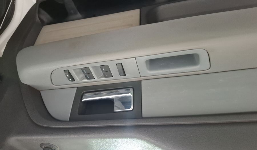 Ford F-150 5.0 XL SUP CAB 4X2 V8 AT Pickup 2013