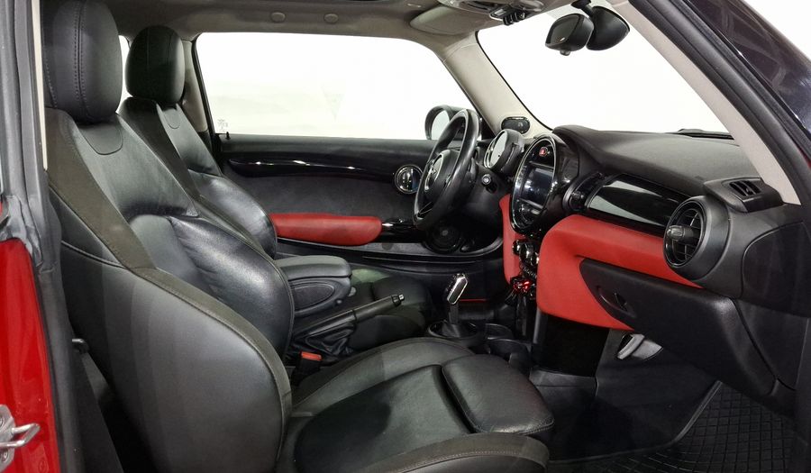 Mini Cooper 1.5 COOPER PEPPER DCT Hatchback 2021