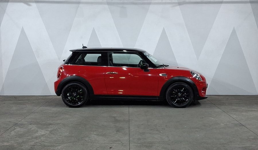 Mini Cooper 1.5 COOPER PEPPER DCT Hatchback 2021