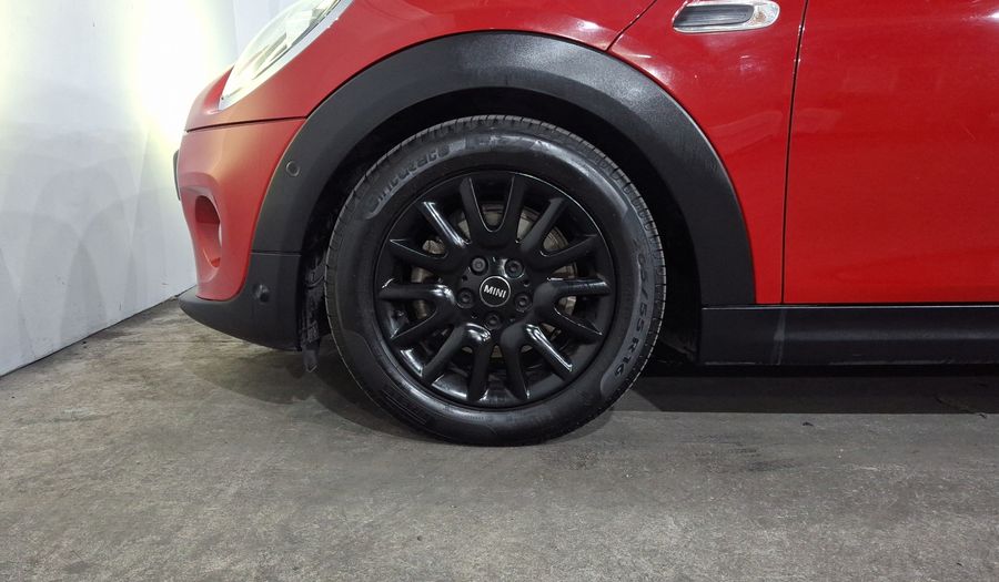 Mini Cooper 1.5 COOPER PEPPER DCT Hatchback 2021