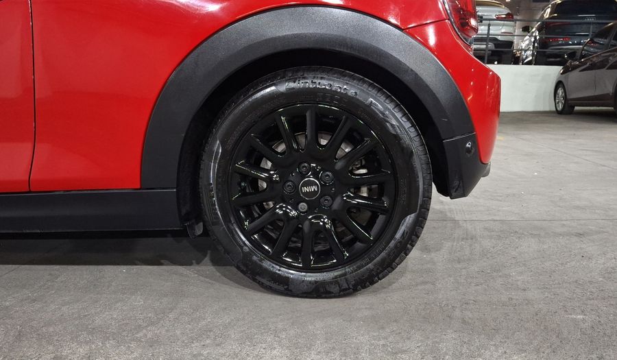 Mini Cooper 1.5 COOPER PEPPER DCT Hatchback 2021