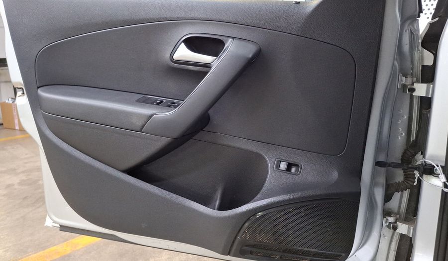 Volkswagen Vento 1.6 COMFORTLINE TIPTRONIC Sedan 2018