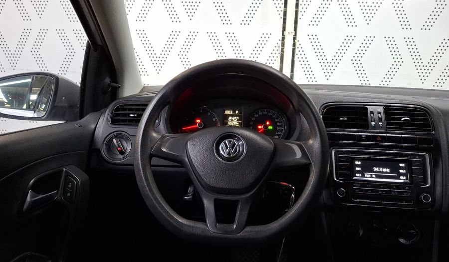 Volkswagen Vento 1.6 COMFORTLINE TIPTRONIC Sedan 2018