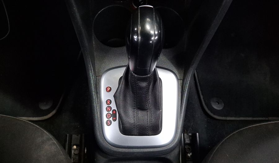 Volkswagen Vento 1.6 COMFORTLINE TIPTRONIC Sedan 2018