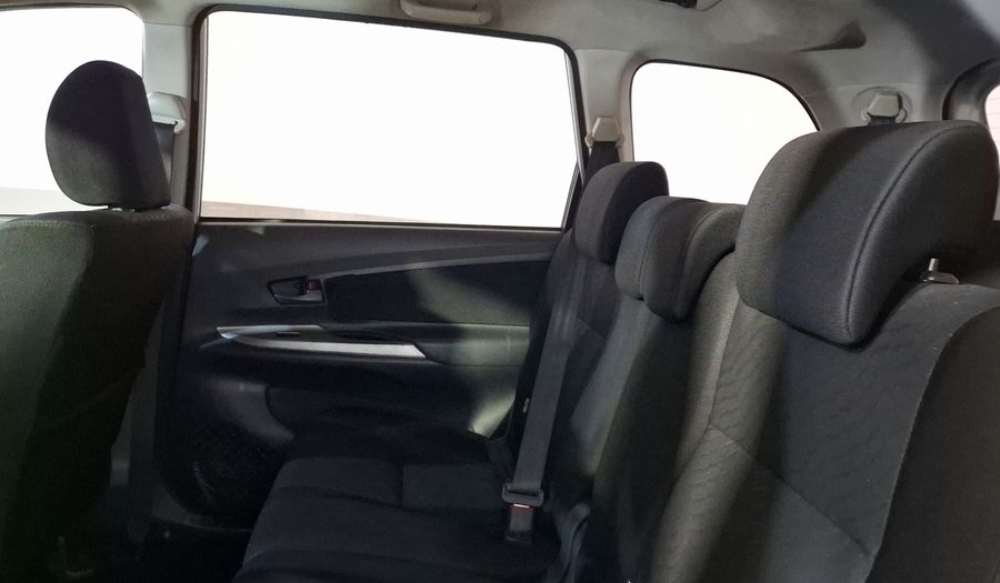 Toyota Avanza 1.5 PREMIUM AT Minivan 2016