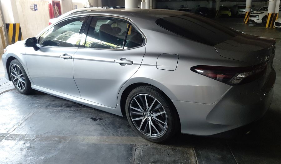 Toyota Camry 2.5 HEV XLE AUTO Sedan 2023