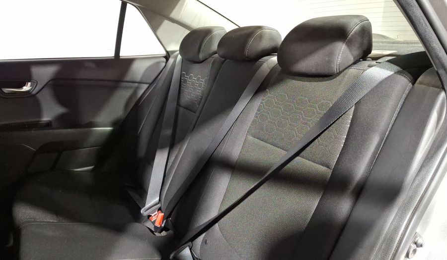 Kia Rio 1.6 LX Hatchback 2022