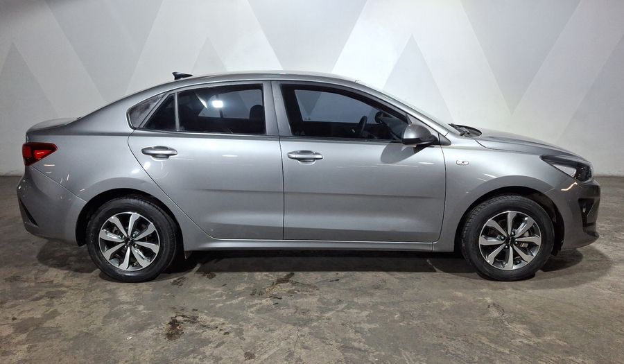 Kia Rio 1.6 LX Hatchback 2022