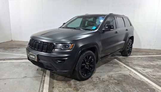Jeep • Grand Cherokee