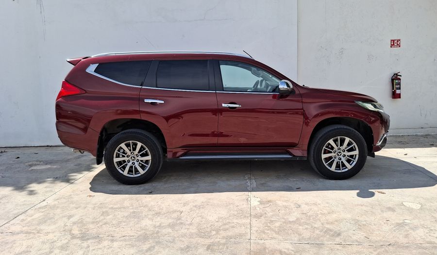 Mitsubishi Montero 3.0 SPORT ADVANCE 4WD Suv 2019