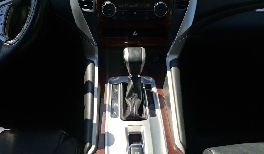 Mitsubishi Montero 3.0 SPORT ADVANCE 4WD Suv 2019