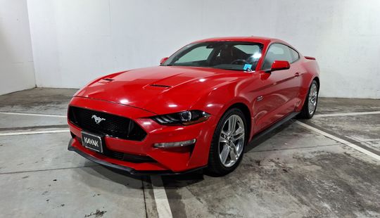 Ford • Mustang