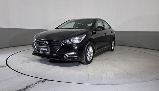 Hyundai • Accent