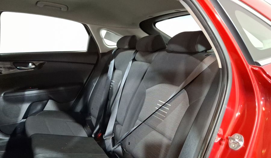 Kia Forte 2.0 EX Hatchback 2019
