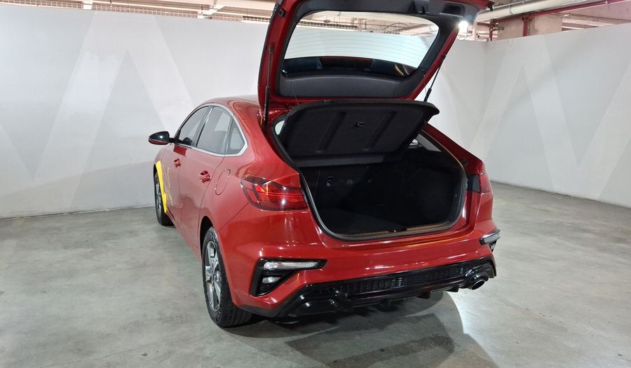 Kia Forte 2.0 EX Hatchback 2019