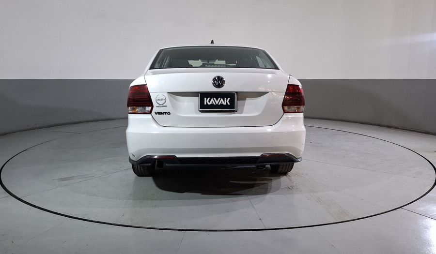 Volkswagen Vento 1.6 STARTLINE Sedan 2020
