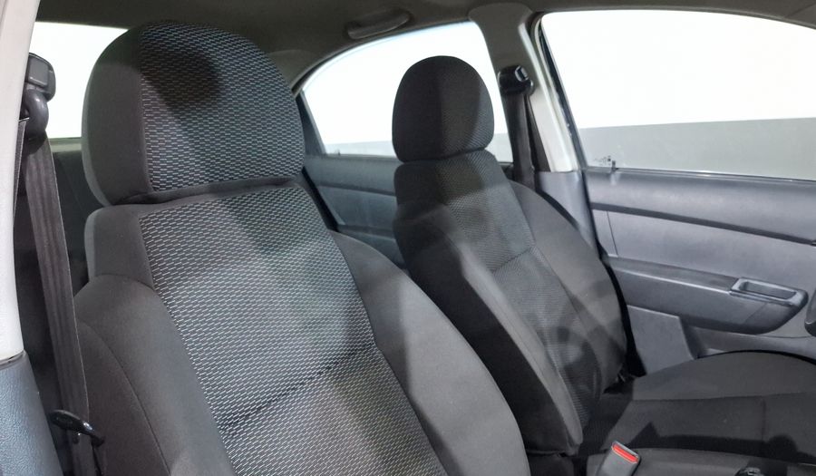 Chevrolet Aveo 1.6 MT A Sedan 2013
