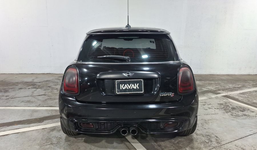 Mini Cooper S 2.0 COOPER CHILI AT Hatchback 2016
