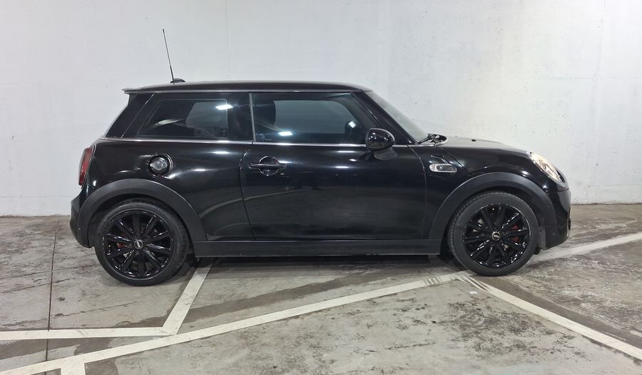Mini Cooper S 2.0 COOPER CHILI AT Hatchback 2016