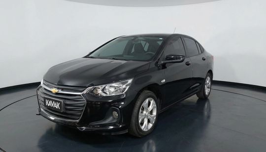 Chevrolet • Onix Plus