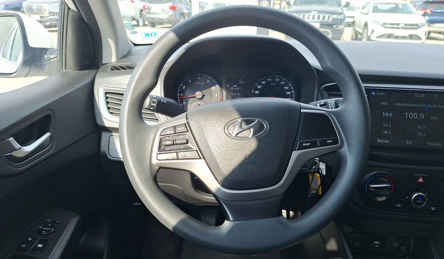 Hyundai Accent 1.4 PLUS Sedan 2023