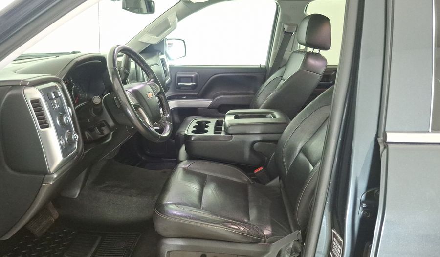 Chevrolet Silverado 5.3 LT Z71 REGULAR CAB AUTO 4WD Pickup 2019