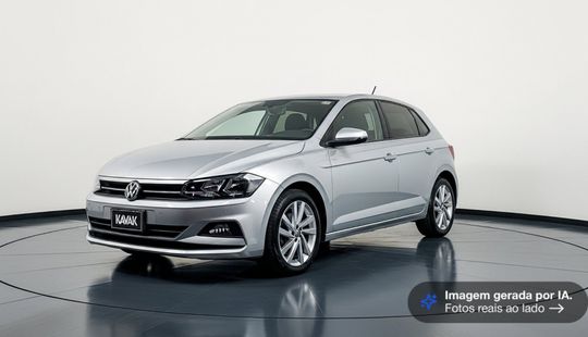 Volkswagen • Polo