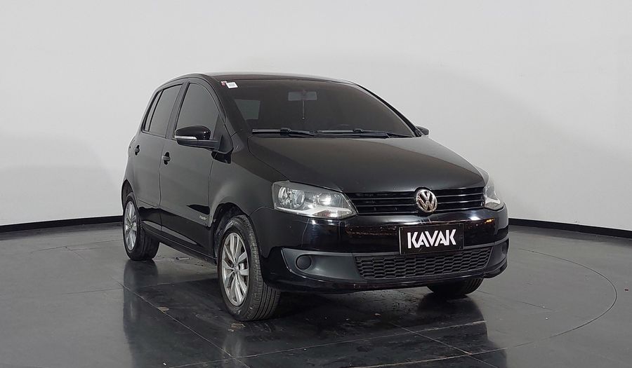 Volkswagen Fox 1.6 VHT TOTAL FLEX I-MOTION Hatchback 2013