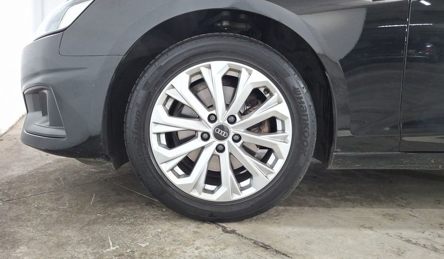 Audi A4 2.0 MHEV 40 TFSI DYNAMIC DCT Sedan 2023