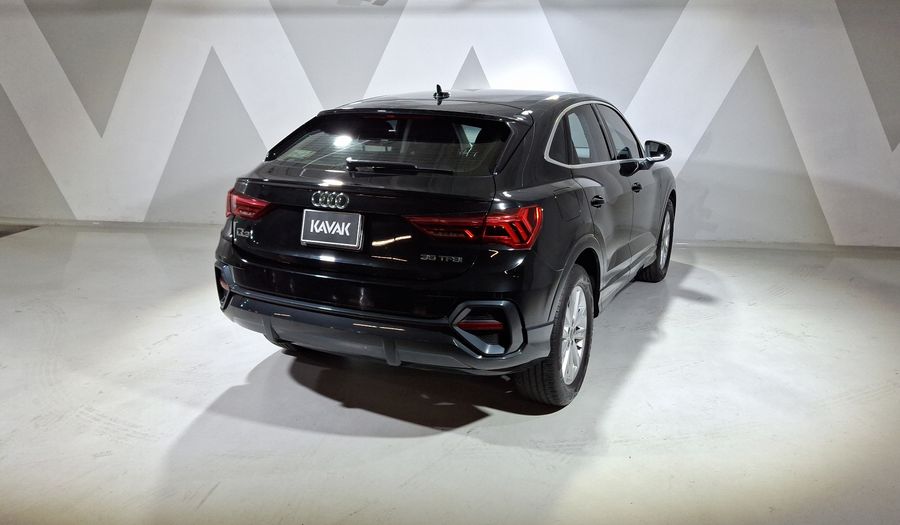 Audi Q3 Sportback 1.4 SB 35 TFSI SELECT DCT Suv 2023