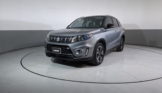 Suzuki • Vitara