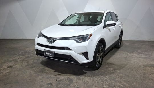 Toyota • RAV4