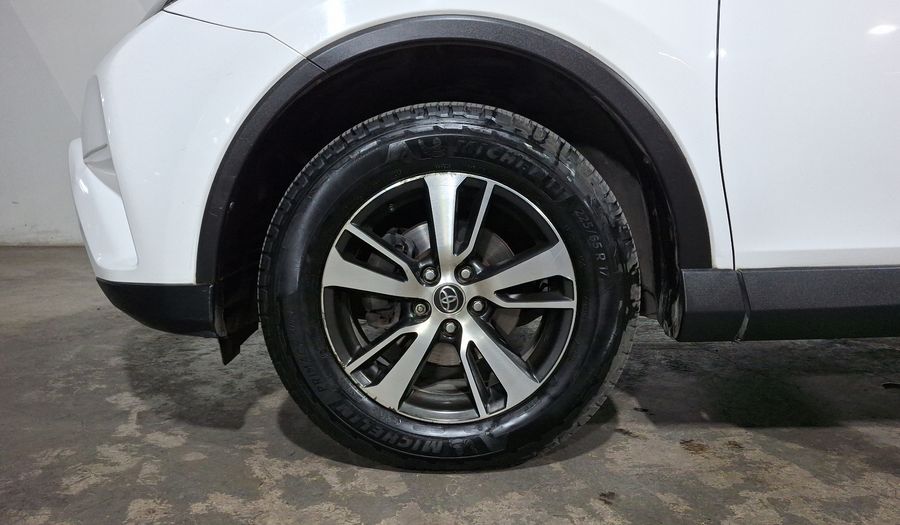 Toyota Rav4 2.5 XLE AWD AT Suv 2017