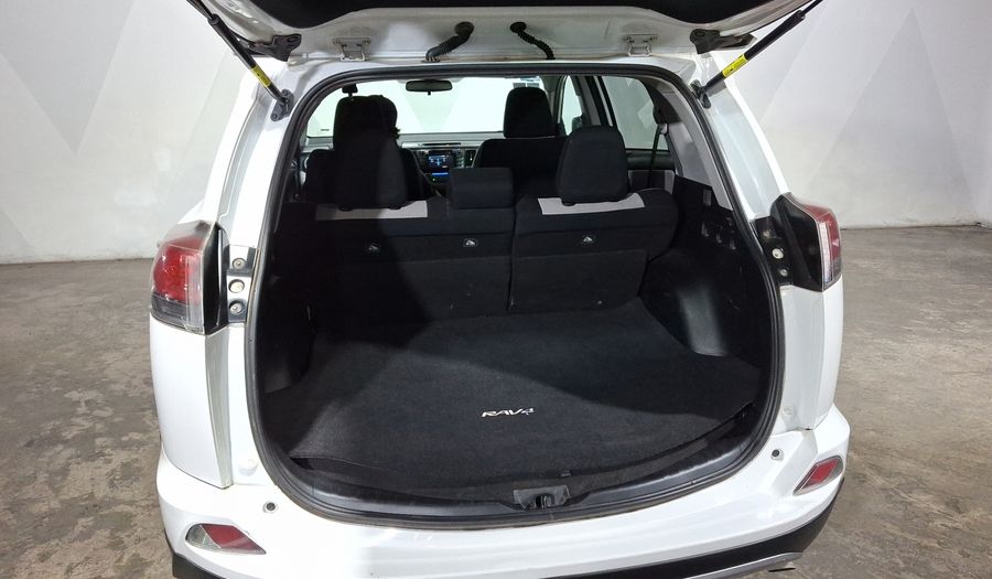 Toyota Rav4 2.5 XLE AWD AT Suv 2017