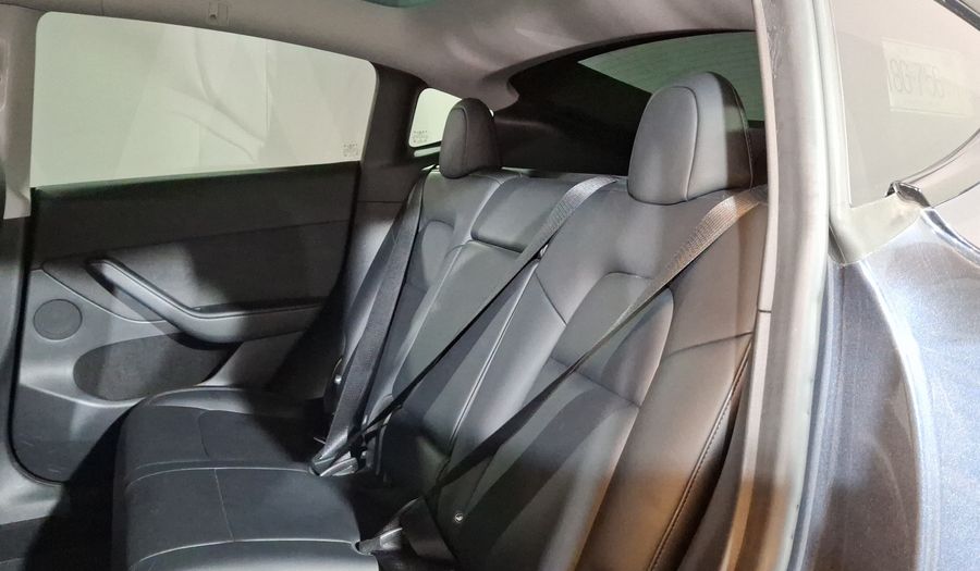 Tesla Model Y BEV LONG RANGE AUTO 4WD Suv 2024