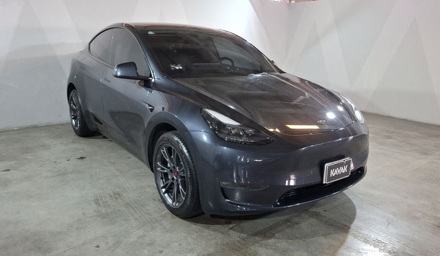 Tesla Model Y BEV LONG RANGE AUTO 4WD Suv 2024