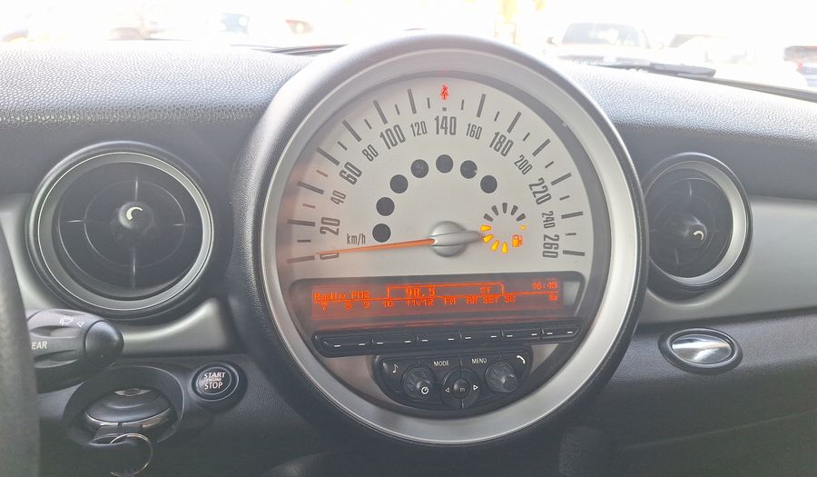 Mini Cooper 1.6 COOPER AUTO Hatchback 2013