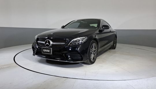 2019 • 79,161 km • Automático