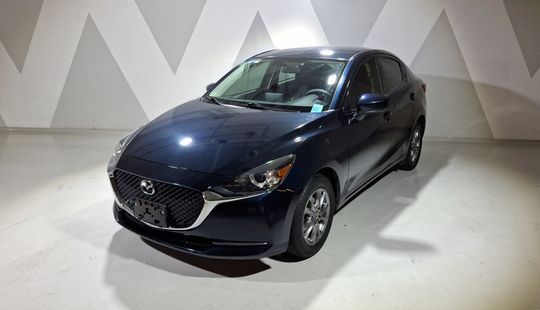 Mazda • Mazda 2