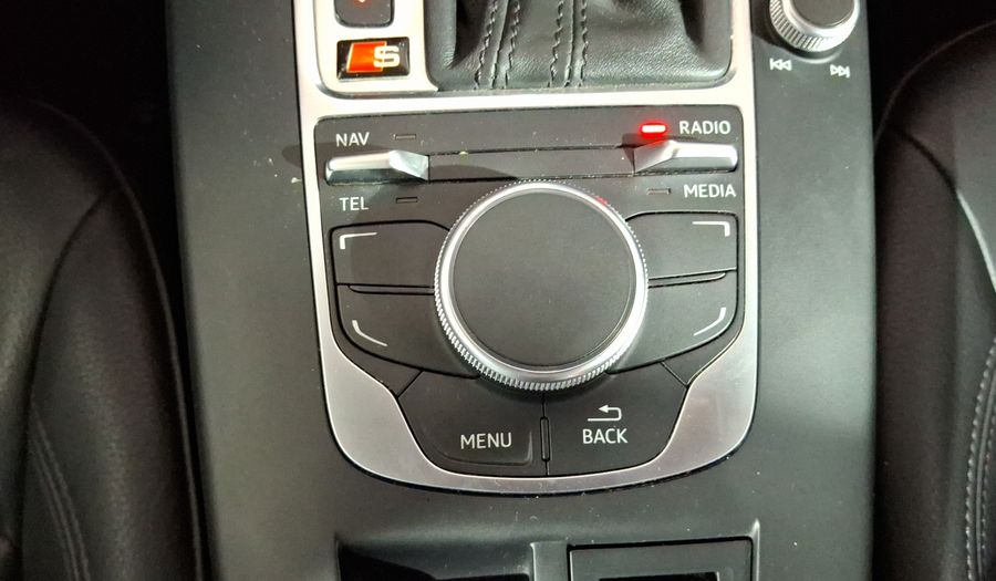 Audi A3 1.8 TFSI ATTRACTION PLUS S TRONIC Sedan 2014