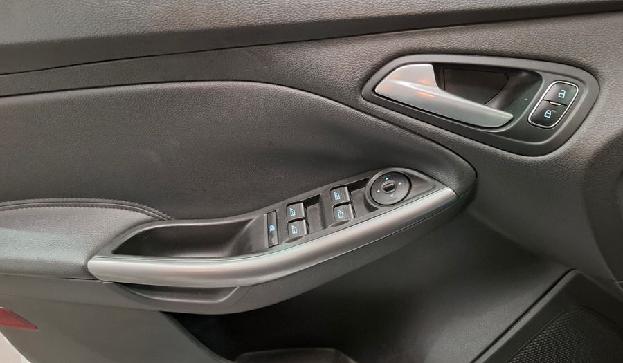 Ford Focus Iii 2.0 SE Sedan 2016