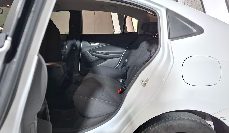 Chevrolet Onix + 1.0 TURBO LTZ AUTO Sedan 2023