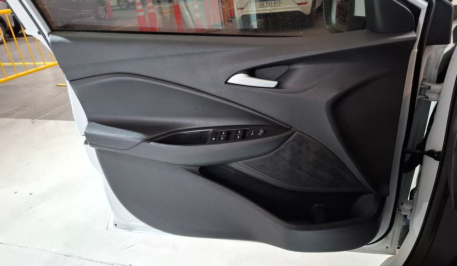Chevrolet Onix + 1.0 TURBO LTZ AUTO Sedan 2023