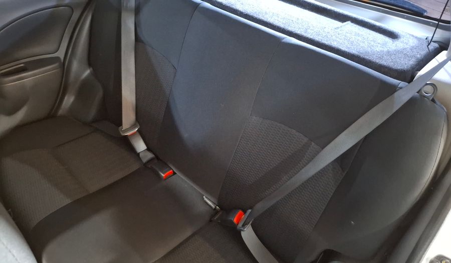 Nissan March 1.6 SENSE MT Hatchback 2013