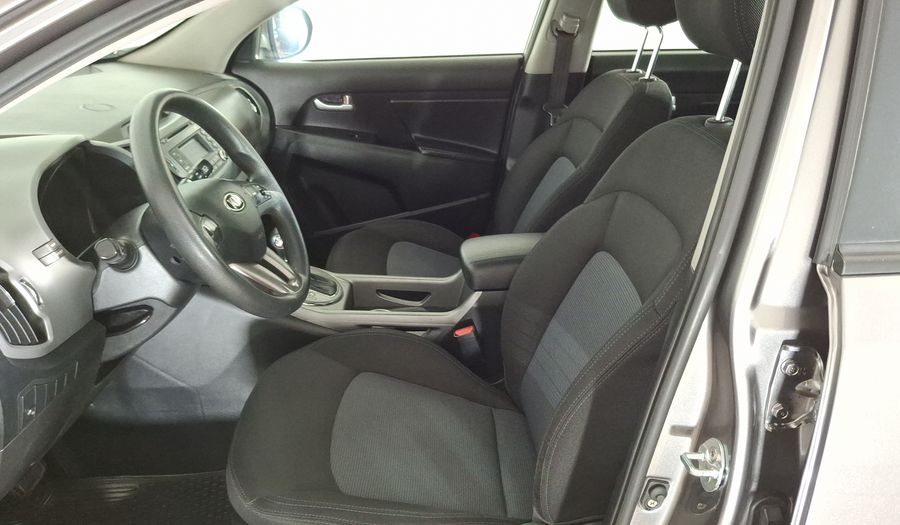 Kia Sportage 2.0 LX AUTO AC DAB Suv 2015