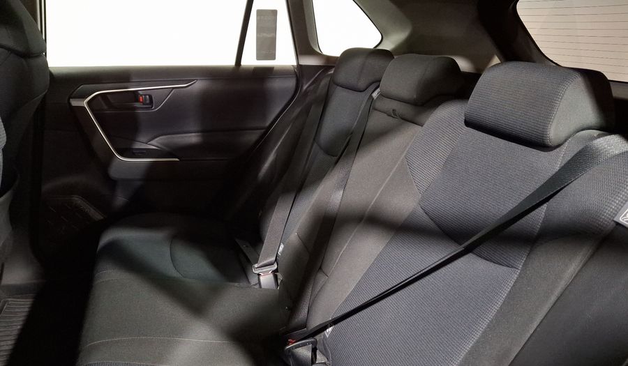 Toyota Rav4 2.5 LE AUTO Suv 2020