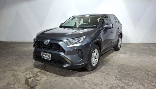Toyota • RAV4