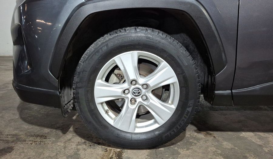 Toyota Rav4 2.5 LE AUTO Suv 2020